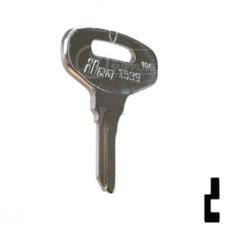 Uncut Key Blank | Kubota Tractor | 1539 - Image 4