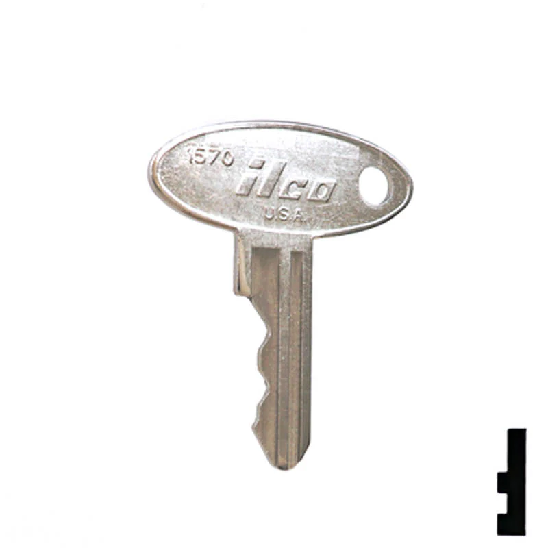 Uncut Key Blank | Ford Tractor | 1570 - Image 3