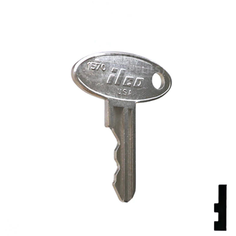 Uncut Key Blank | Ford Tractor | 1570 - Image 4