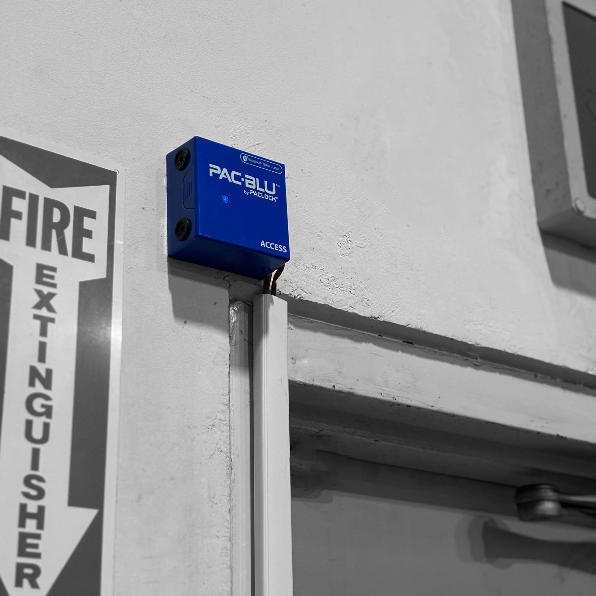 PAC-BLU Single-Door Access Control Kit with Power Supply - Image 3