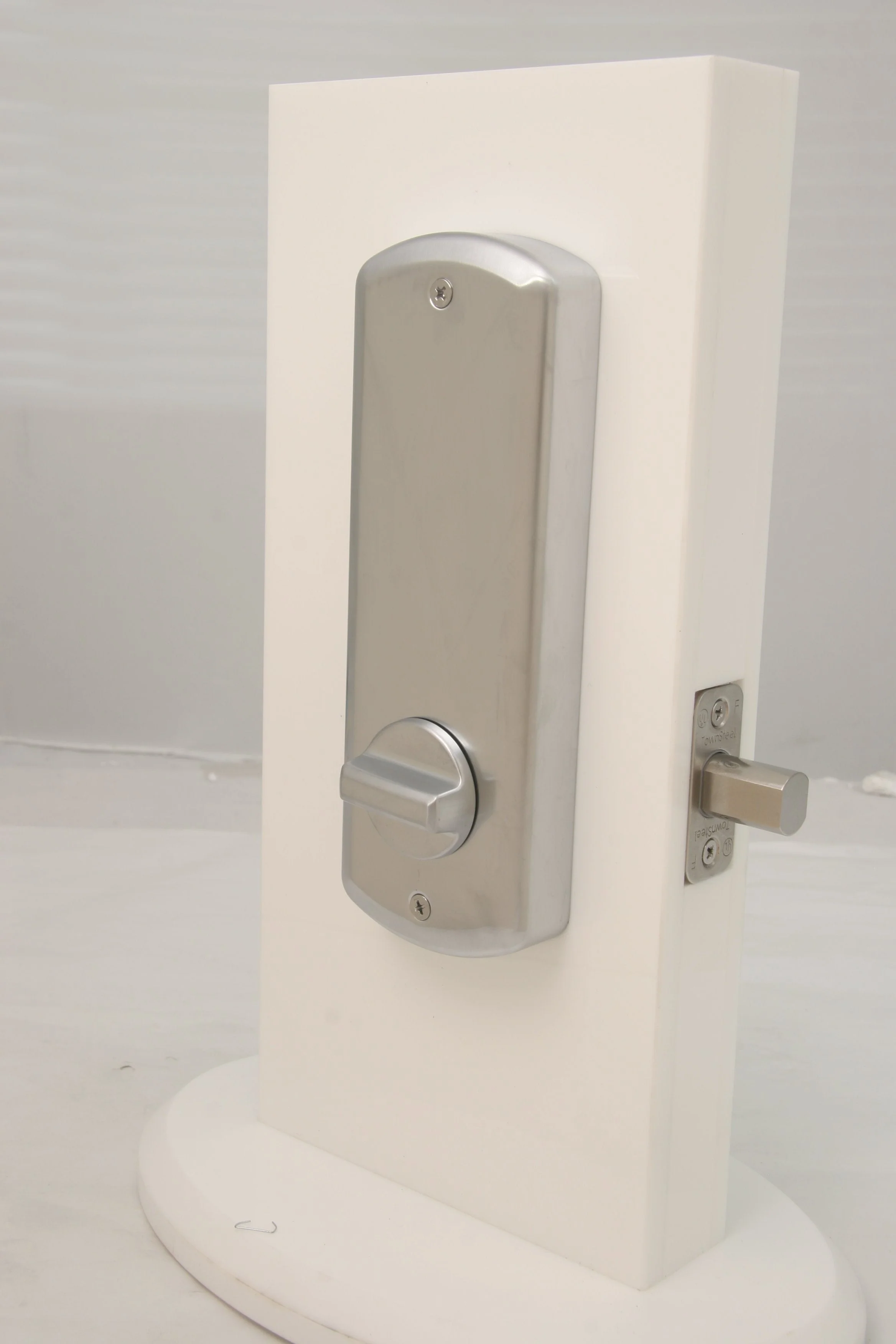TownSteel E-Smart 5000 Series Grade 2 Deadbolt w/WiFi -Satin Chrome - Image 2