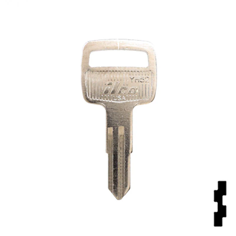 YH52 Yamaha Outboard Motor Key